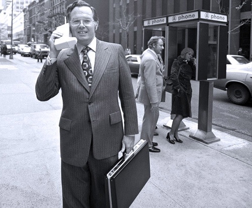 old school mobile phone